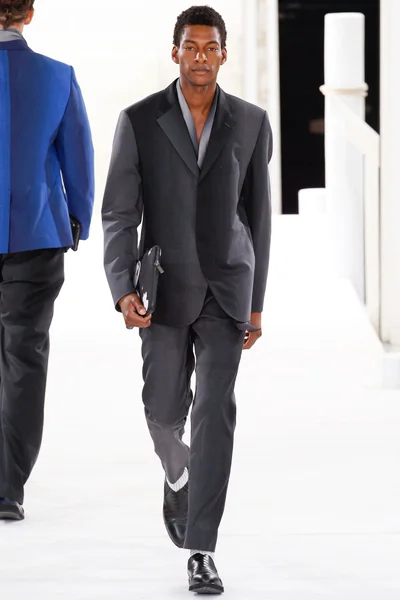 Look 33